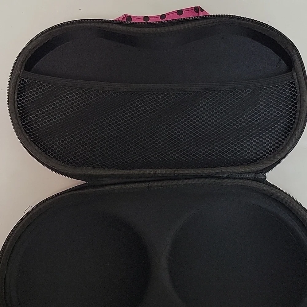 NWOT pink and black bra/swimsuit case